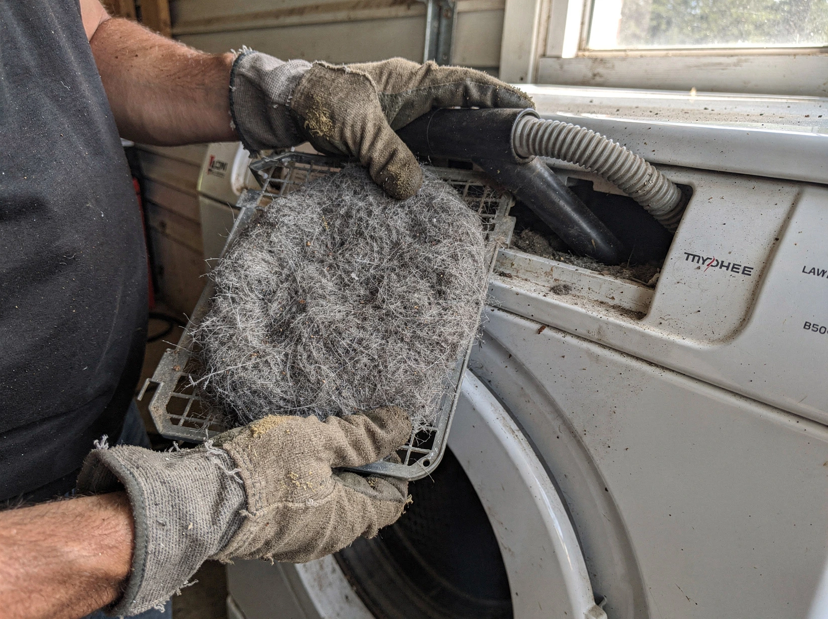 Cleaning Dryer Lint Trap service in Murrieta, CA